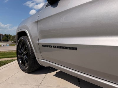 2017 Jeep Grand Cherokee Altitude