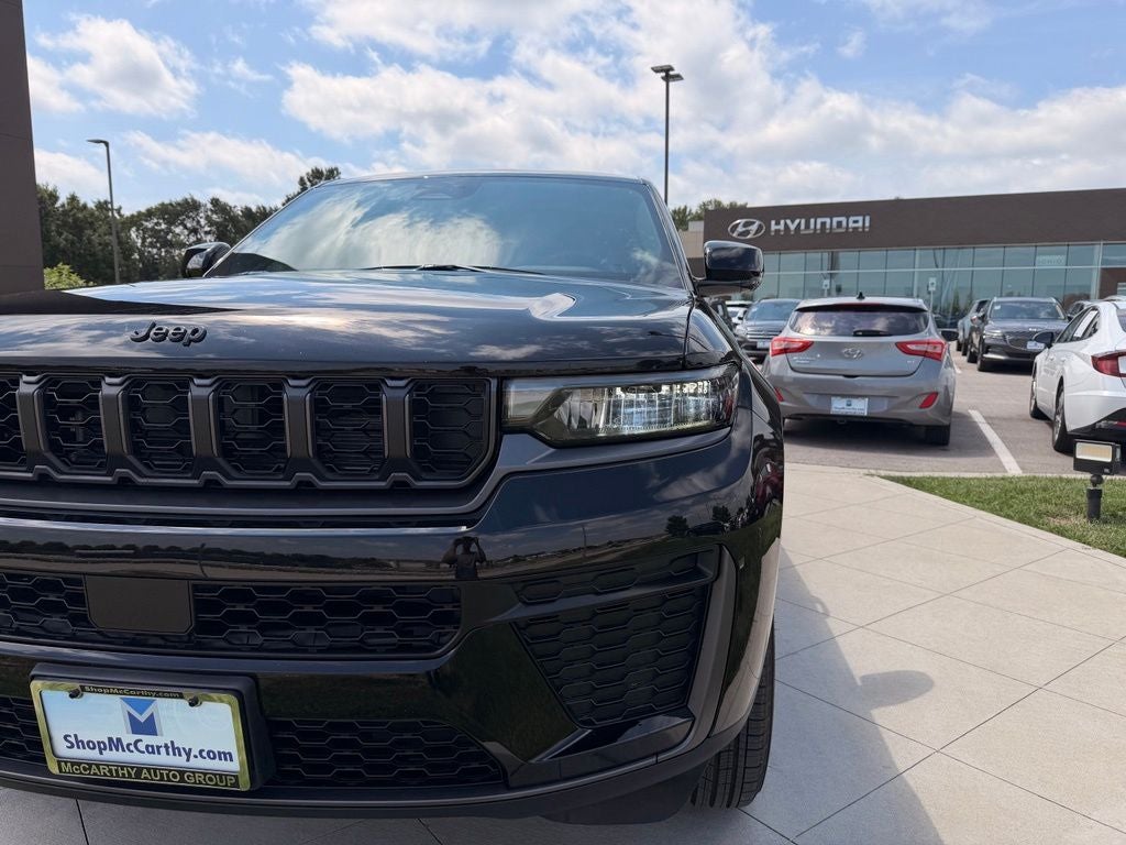 2026 Jeep Grand Cherokee L Laredo