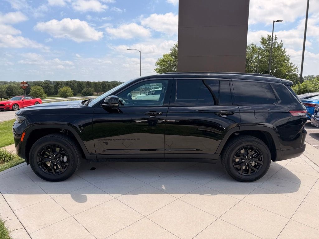2026 Jeep Grand Cherokee L Laredo