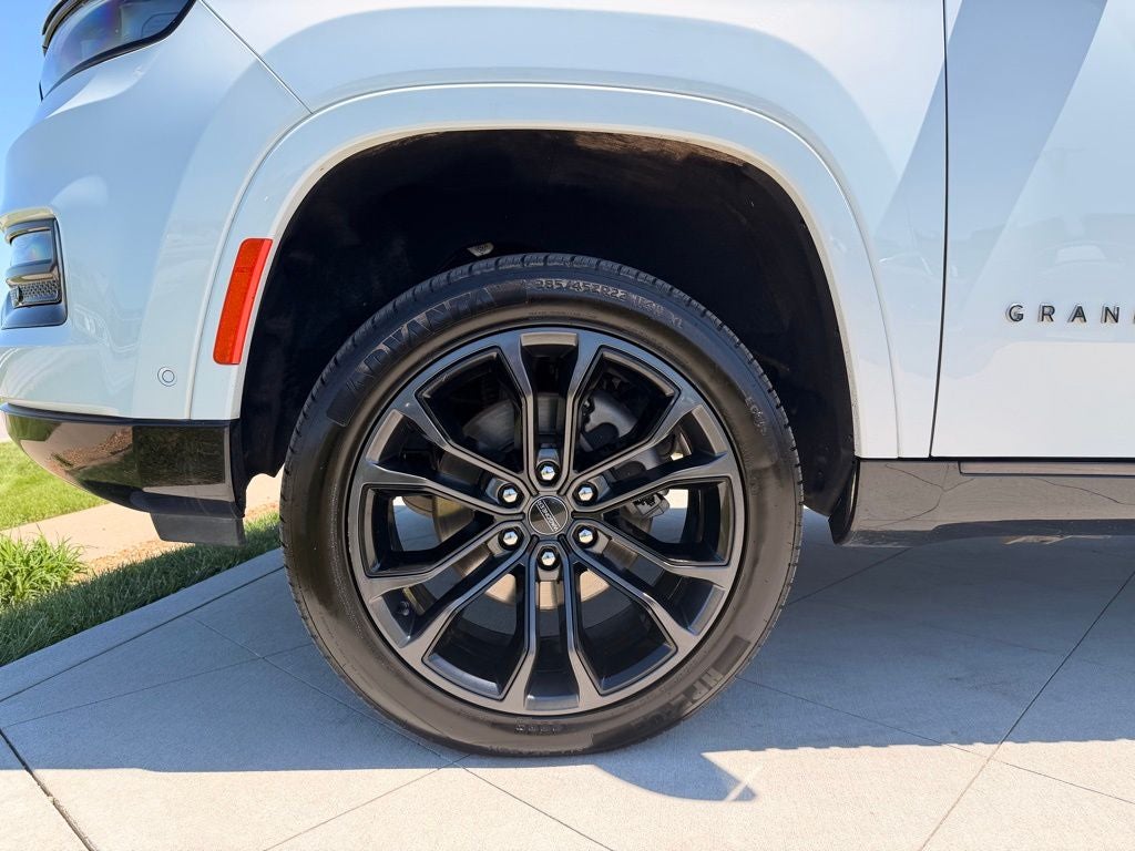 2024 Jeep Grand Wagoneer Series II