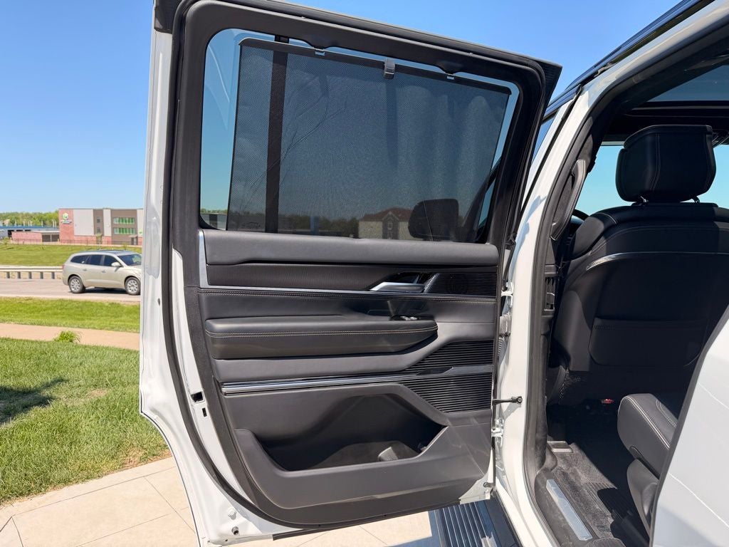 2024 Jeep Grand Wagoneer Series II