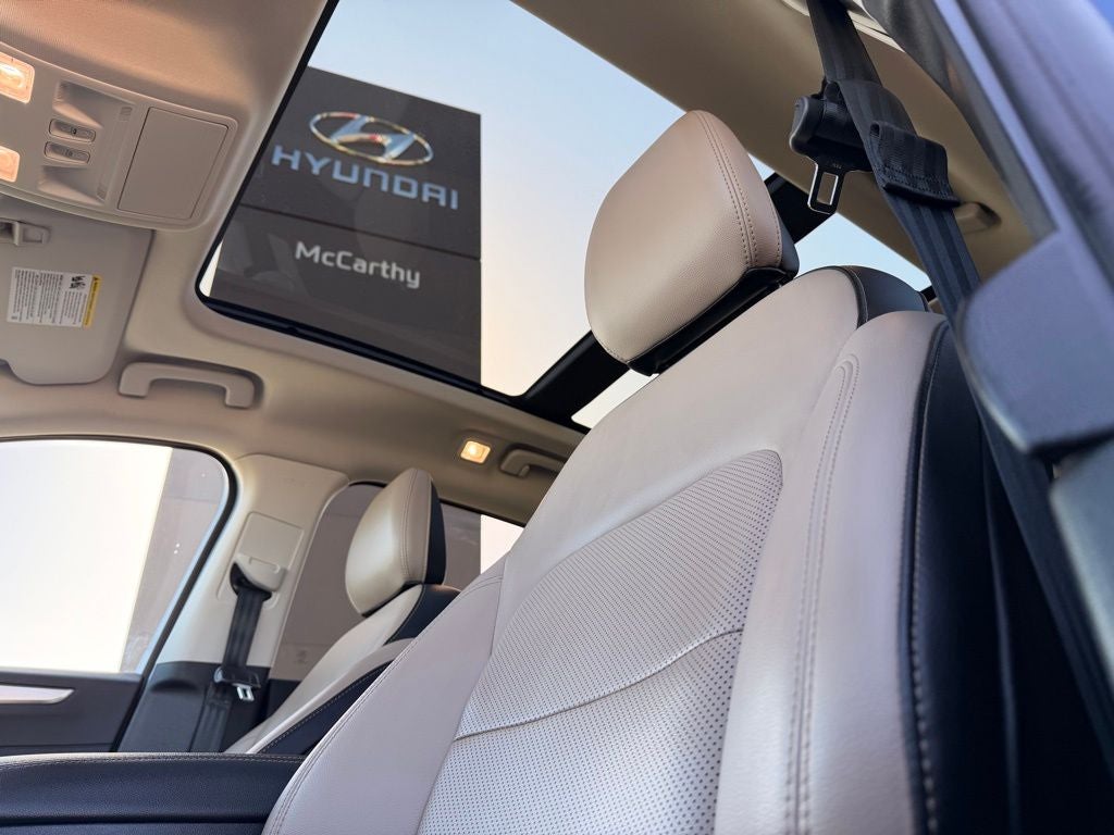 2022 Ford Escape Hybrid Titanium