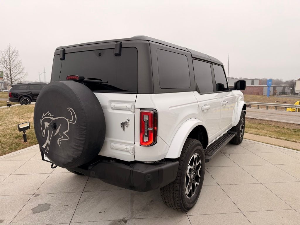 2022 Ford Bronco Outer Banks