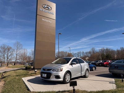 2017 Chevrolet Sonic LS