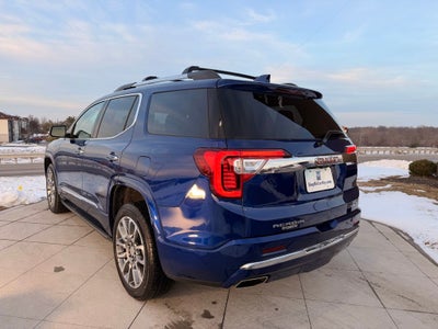 2023 GMC Acadia Denali