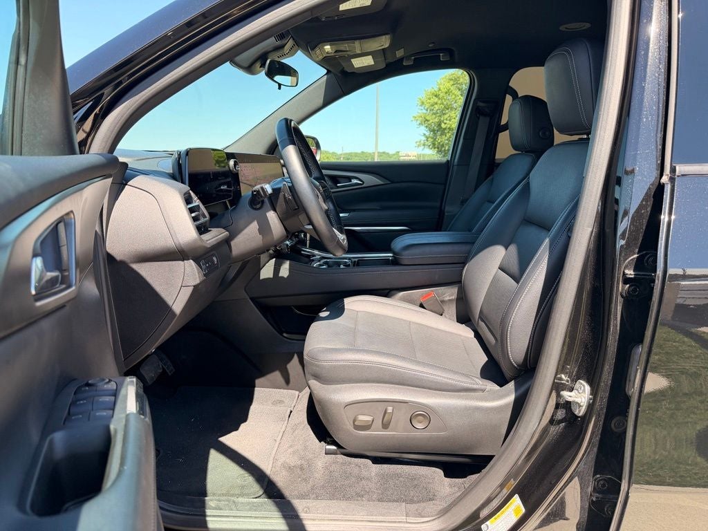2025 Chevrolet Traverse LT 1LT