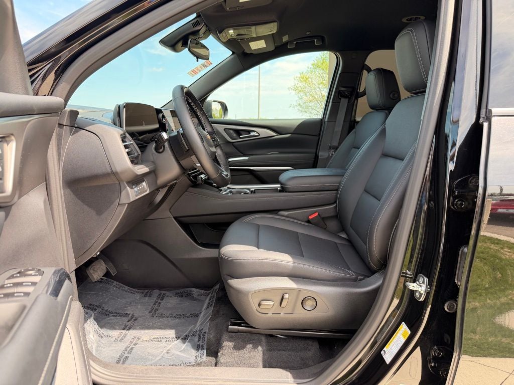 2026 Chevrolet Traverse LT 2LT