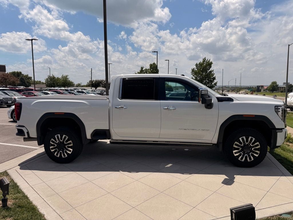2025 GMC Sierra 3500HD Denali Ultimate
