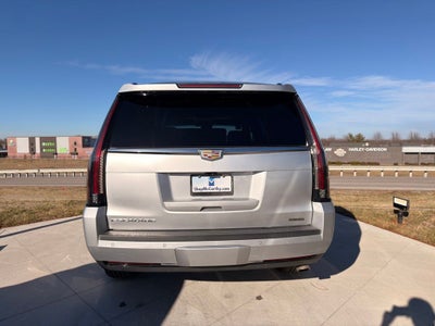 2019 Cadillac Escalade Luxury