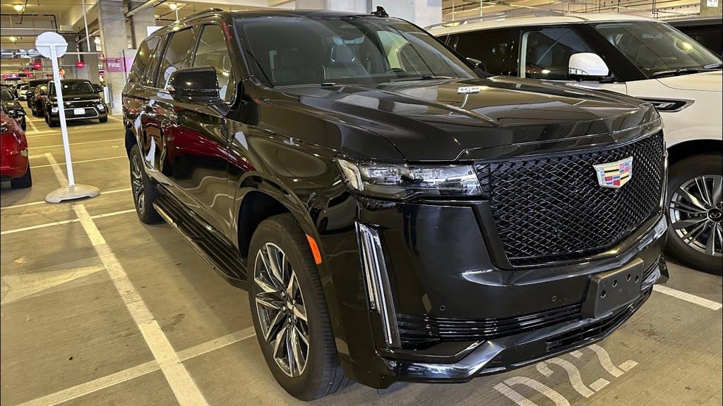 2023 Cadillac Escalade Sport