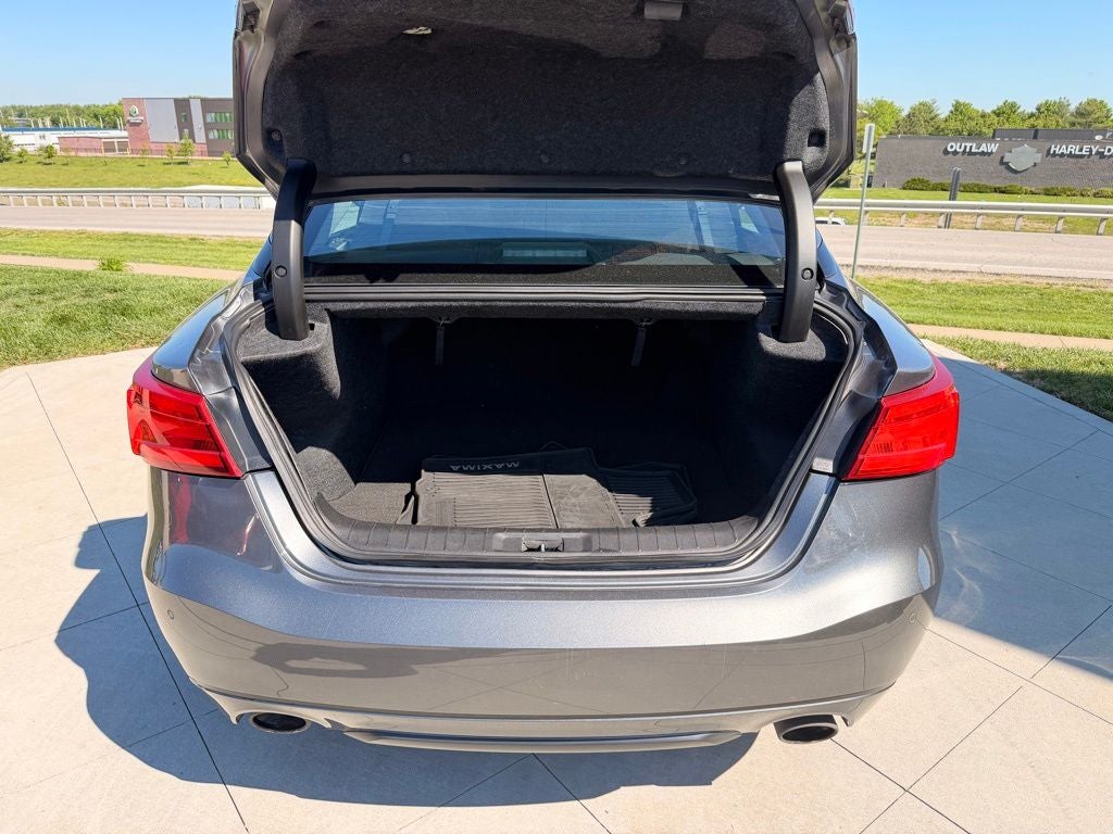 2016 Nissan Maxima Platinum