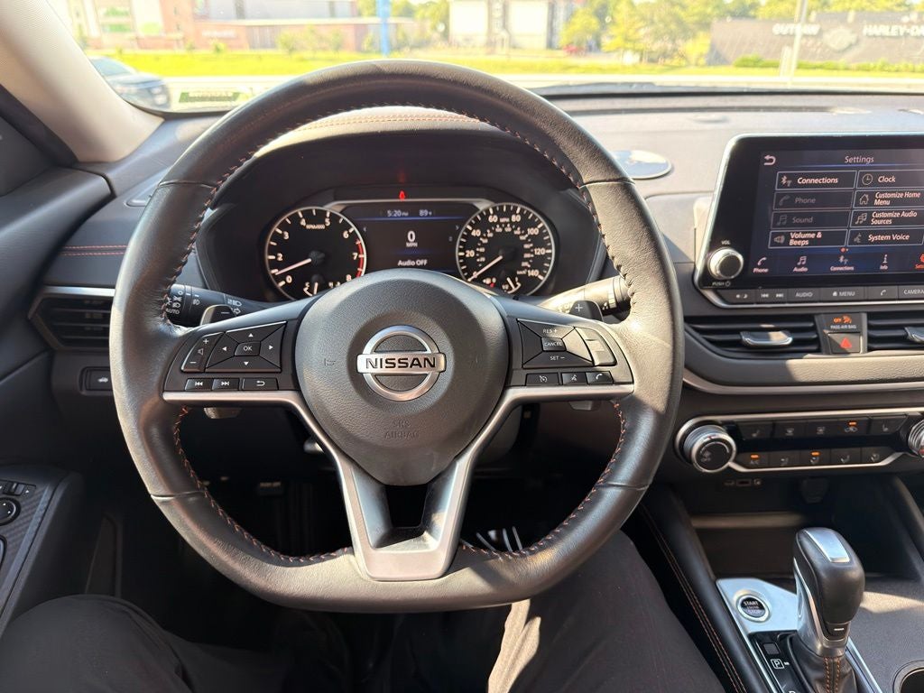 2022 Nissan Altima 2.5 SR