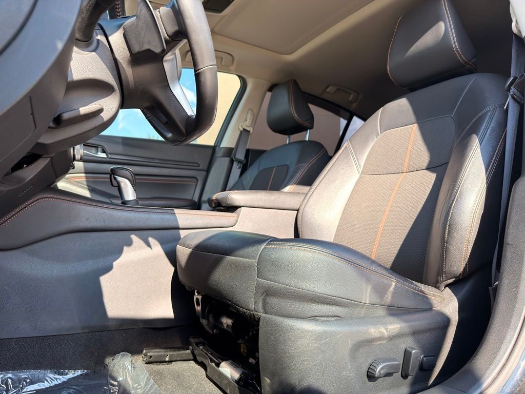 2022 Nissan Altima 2.5 SR