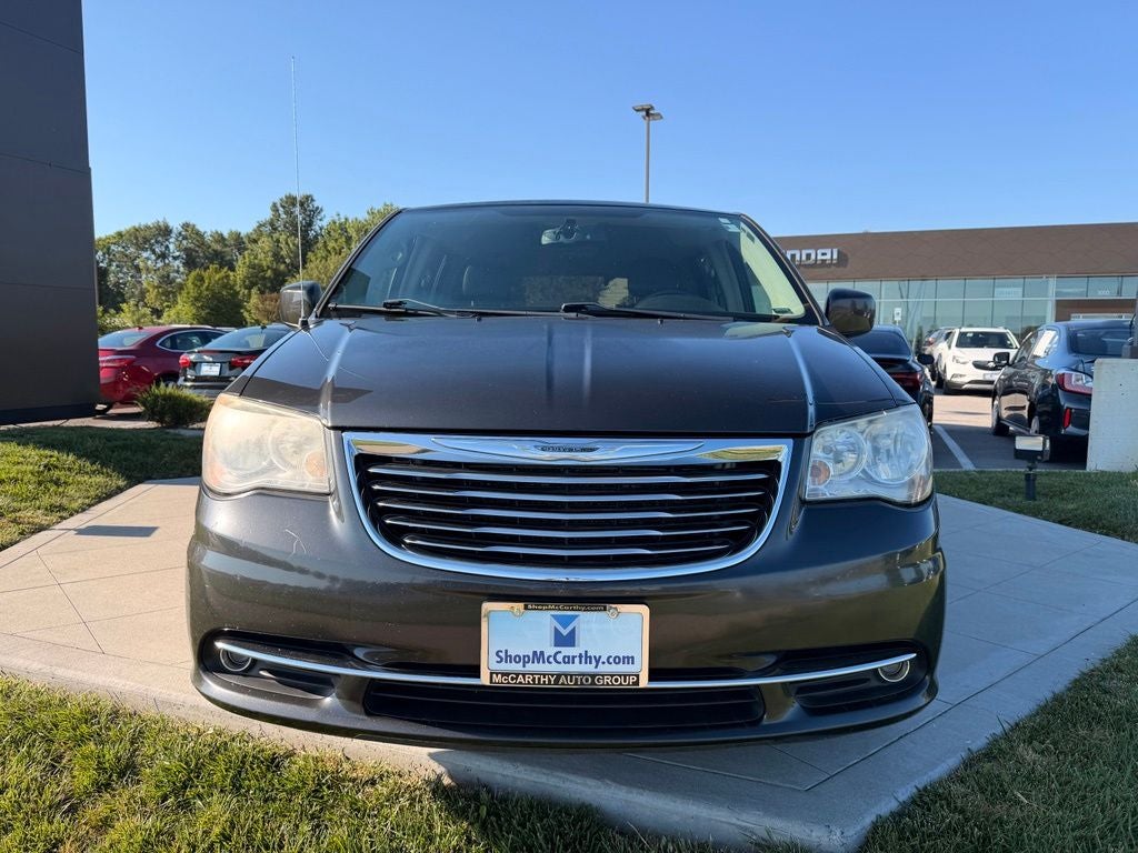 2012 Chrysler Town & Country Touring