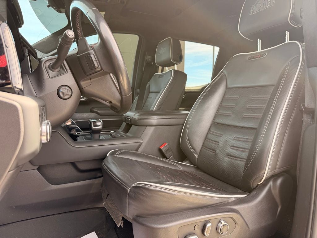 2024 GMC Sierra 1500 AT4X