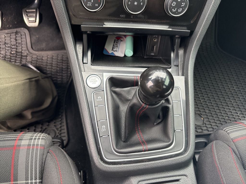 2017 Volkswagen Golf GTI Autobahn