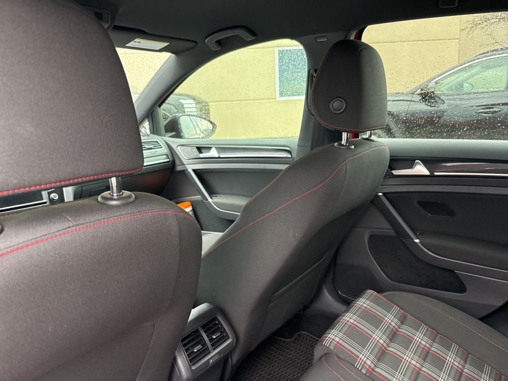 2017 Volkswagen Golf GTI Autobahn