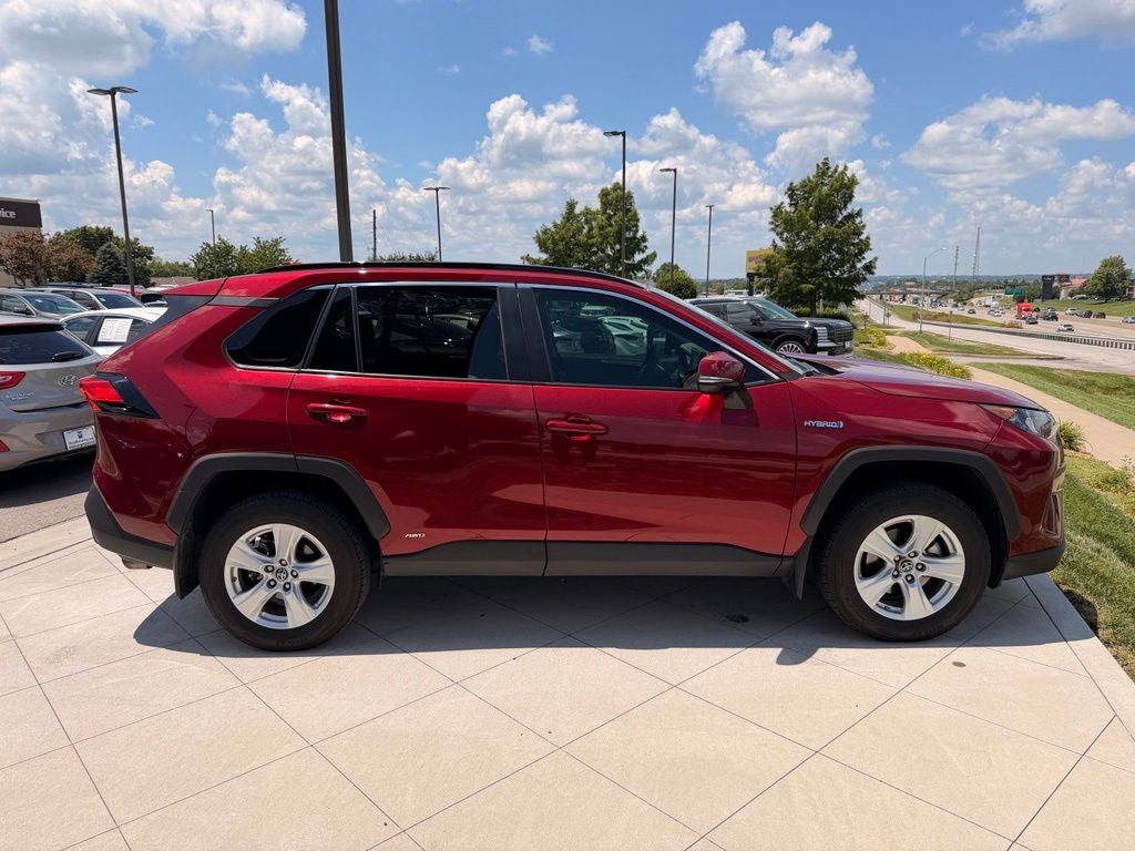2021 Toyota RAV4 Hybrid LE