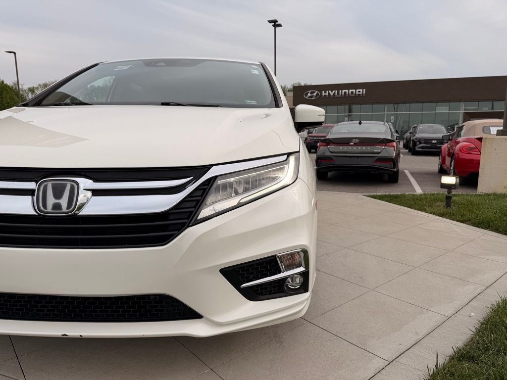 2019 Honda Odyssey Elite