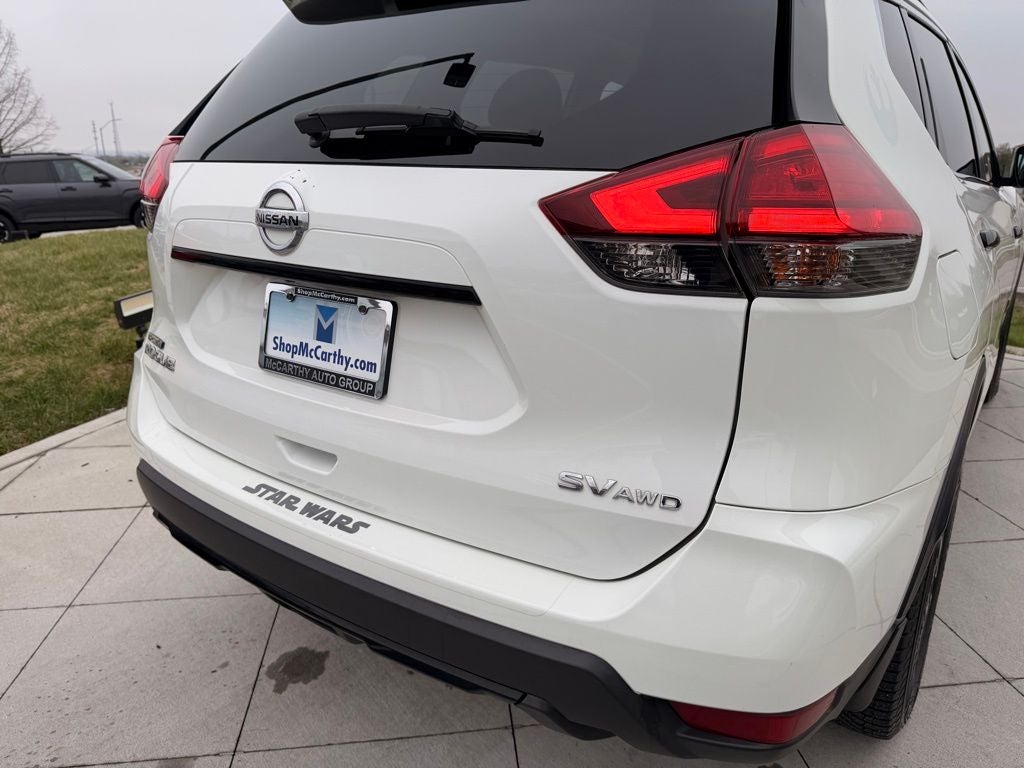 2017 Nissan Rogue SV