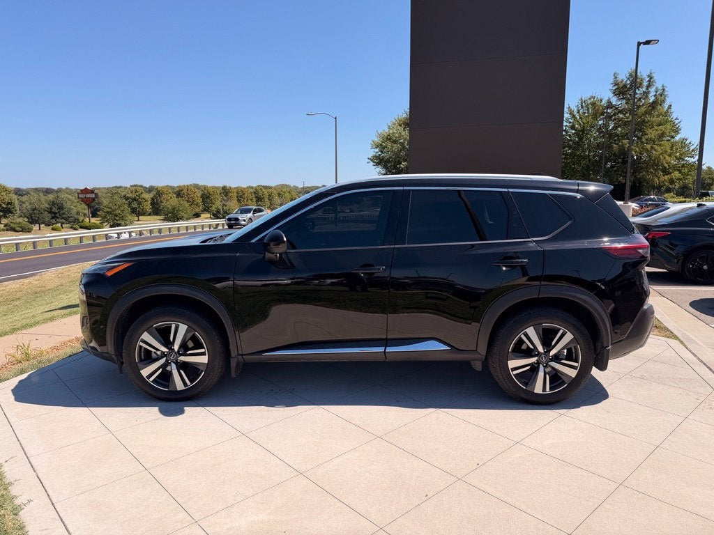 2022 Nissan Rogue SL