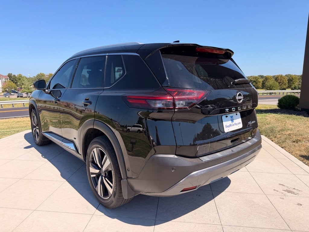 2022 Nissan Rogue SL