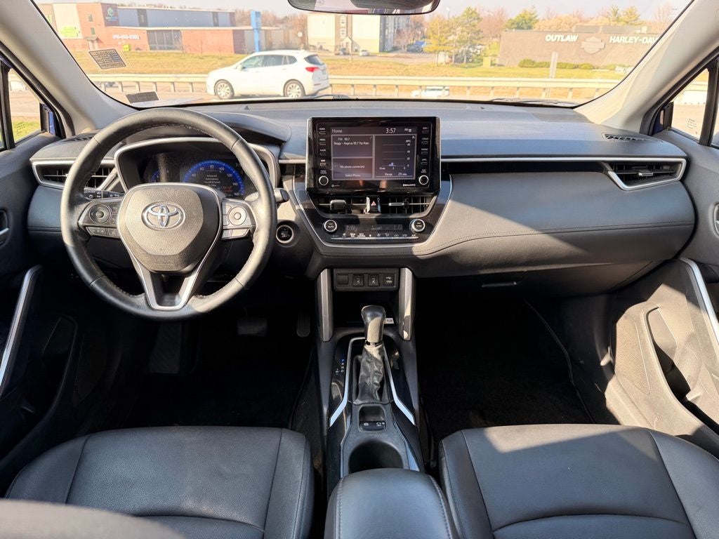2022 Toyota Corolla Cross XLE