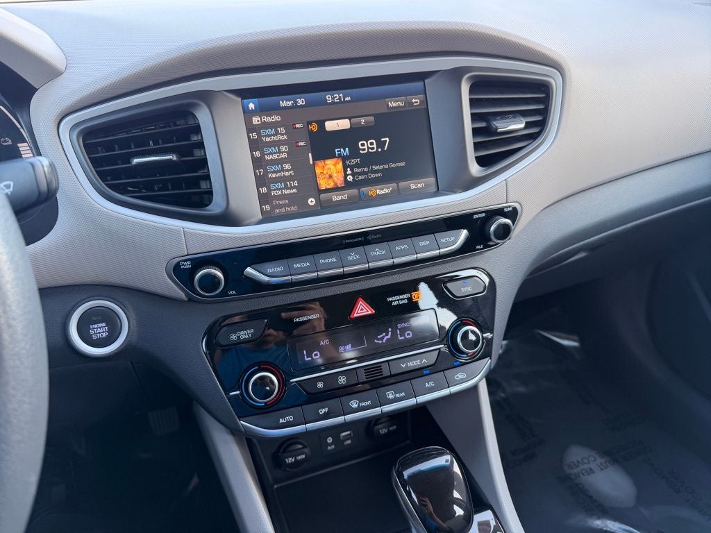 2019 Hyundai Ioniq Hybrid Blue