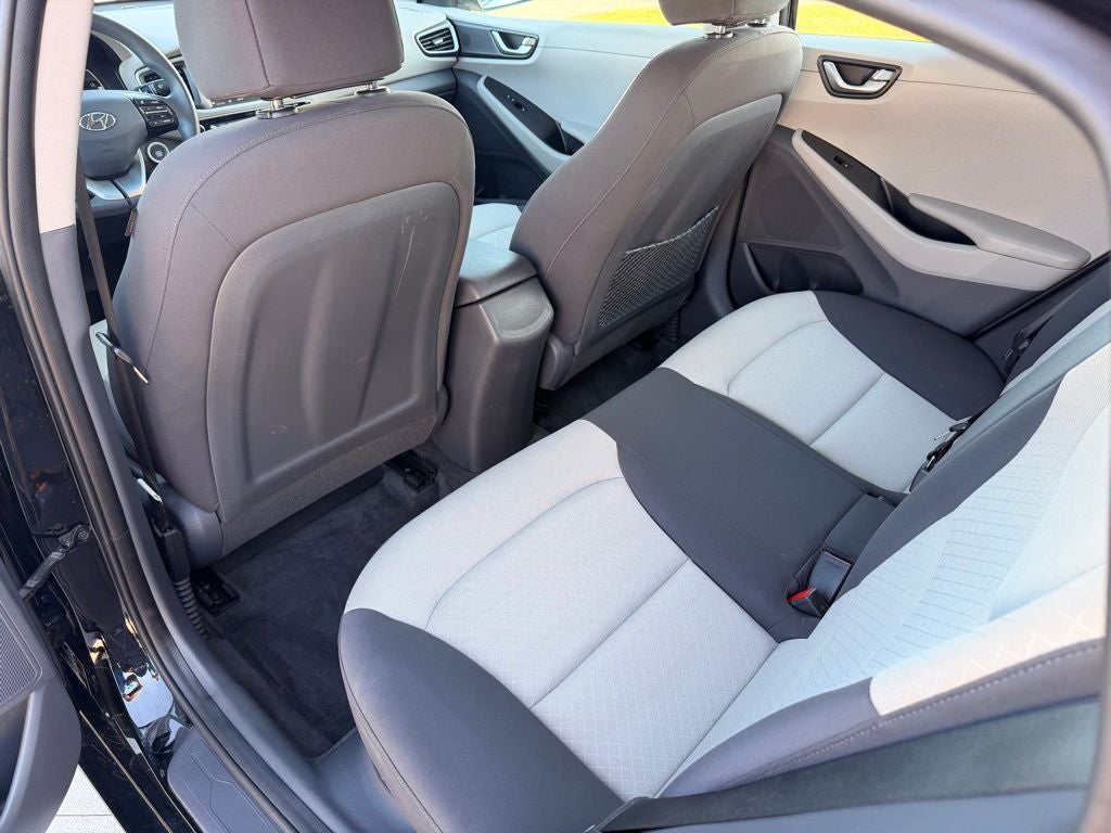 2019 Hyundai Ioniq Hybrid Blue