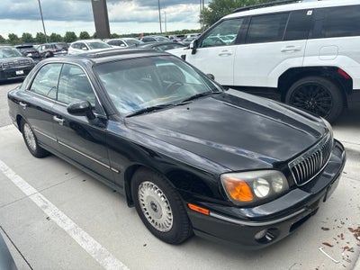 2001 Hyundai XG300 Base