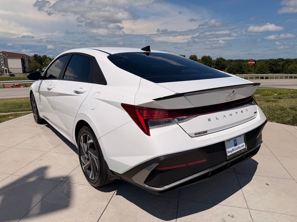 2025 Hyundai Elantra Hybrid SEL Sport