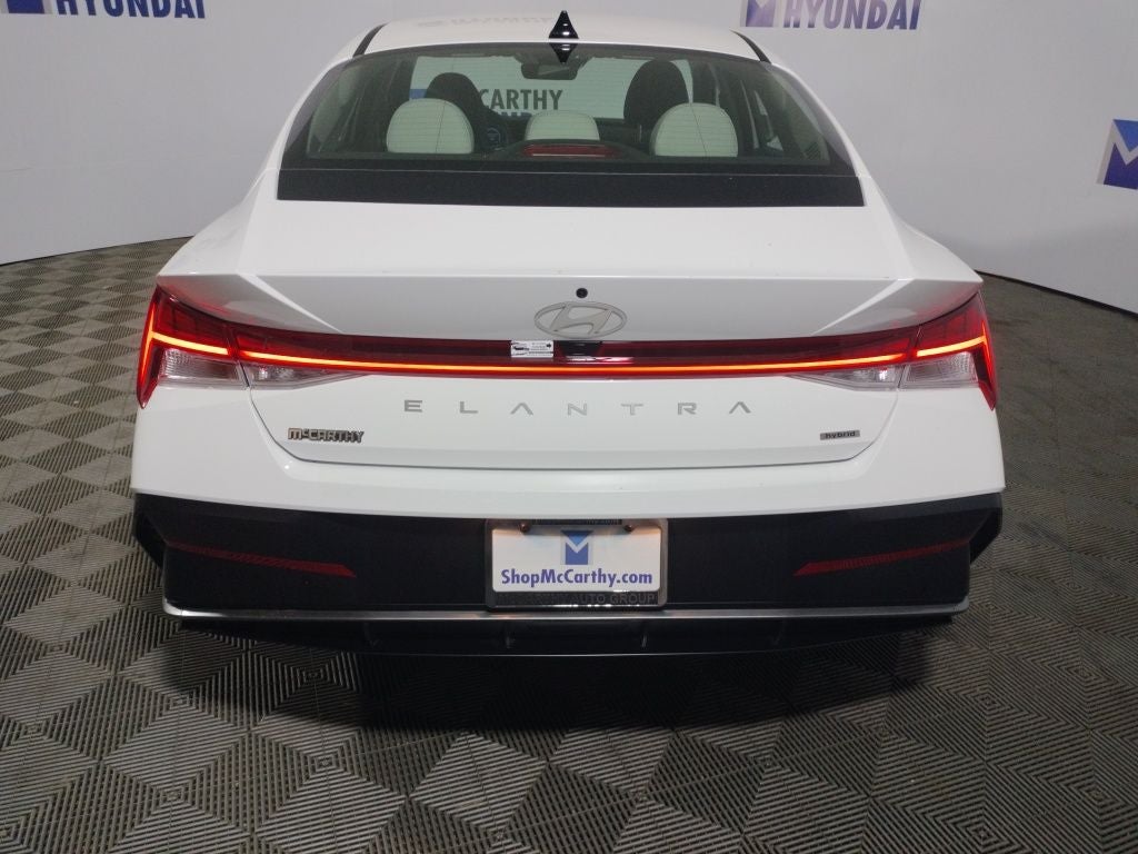 2025 Hyundai Elantra Hybrid Limited