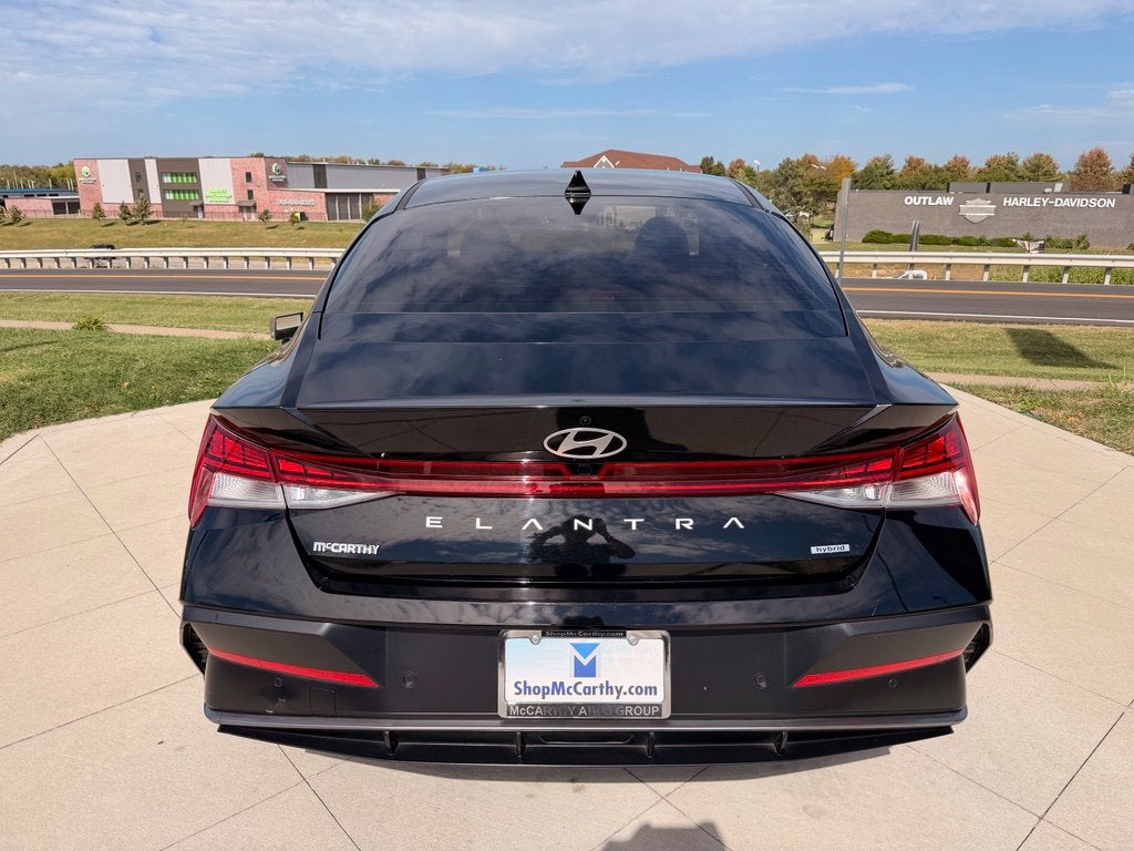 2024 Hyundai Elantra Hybrid Limited