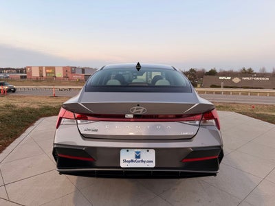 2025 Hyundai Elantra Limited