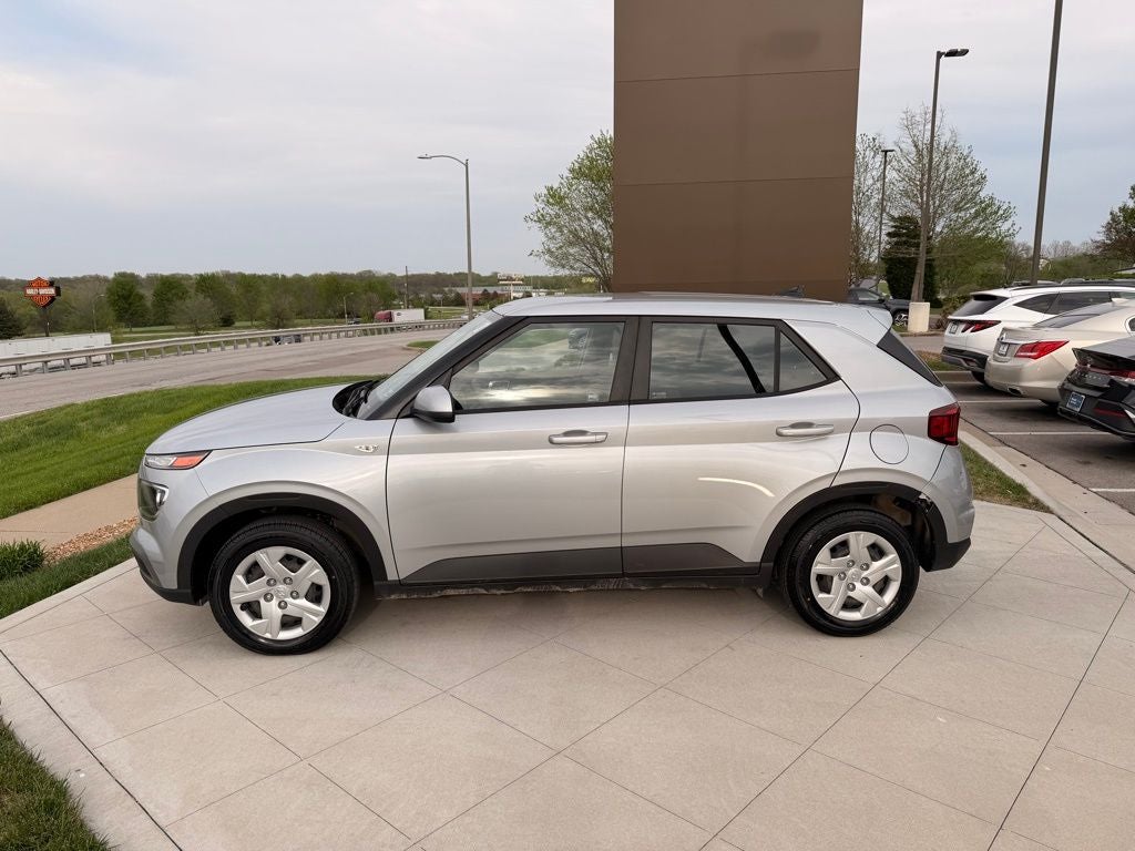 2020 Hyundai Venue SE