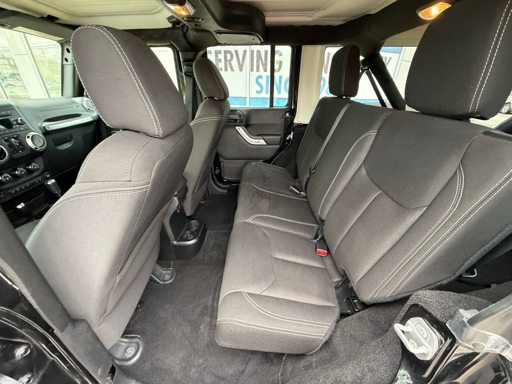 2016 Jeep Wrangler Unlimited Sahara