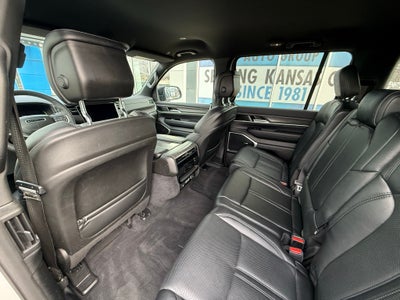 2023 Jeep Wagoneer Series III