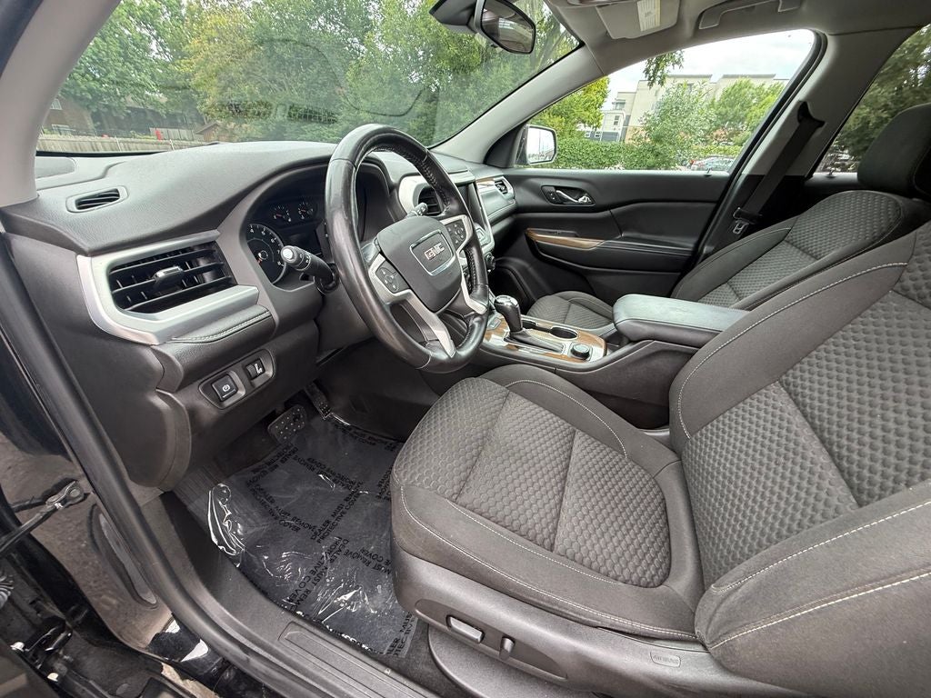 2018 GMC Acadia SLE-2