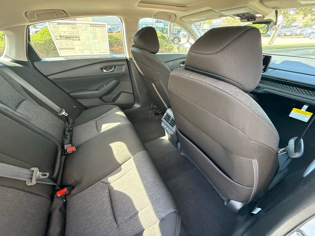 2025 Honda Accord Sedan 1.5T SE