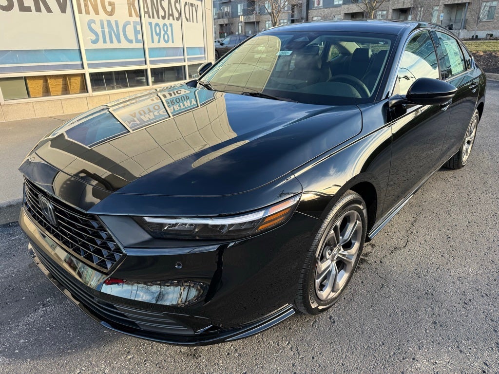 2025 Honda Accord Sedan HYBRID EX-L