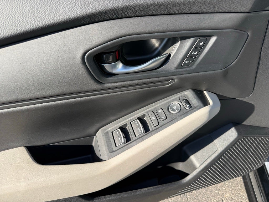 2025 Honda Accord Sedan HYBRID EX-L