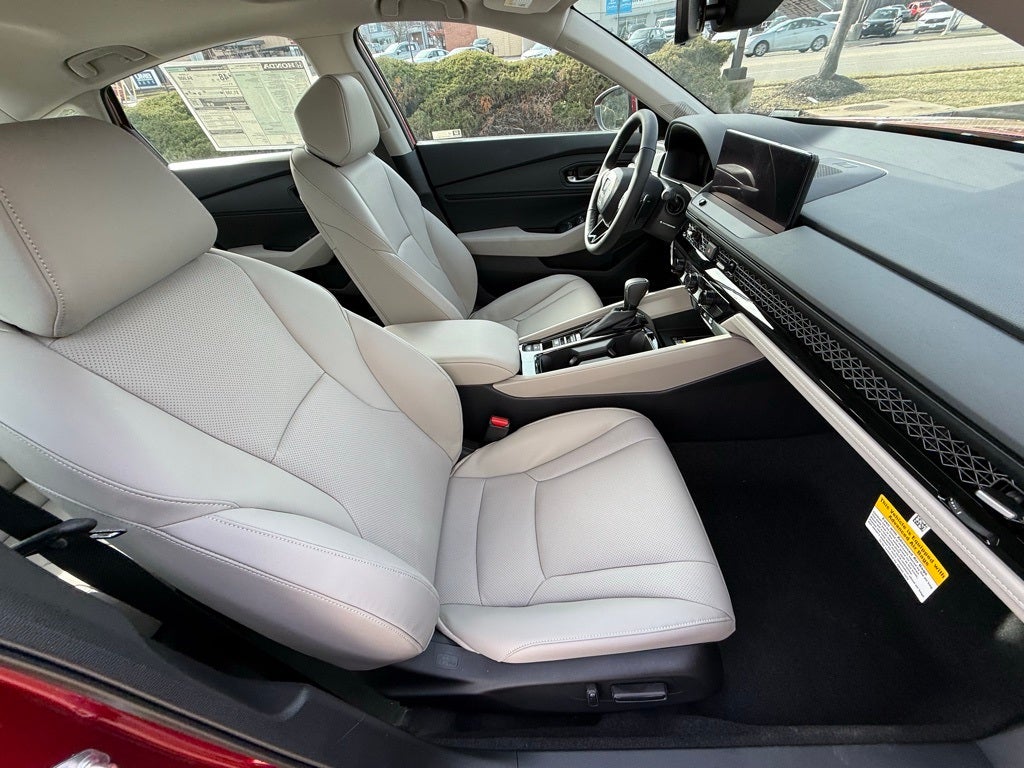 2025 Honda Accord Sedan HYBRID EX-L