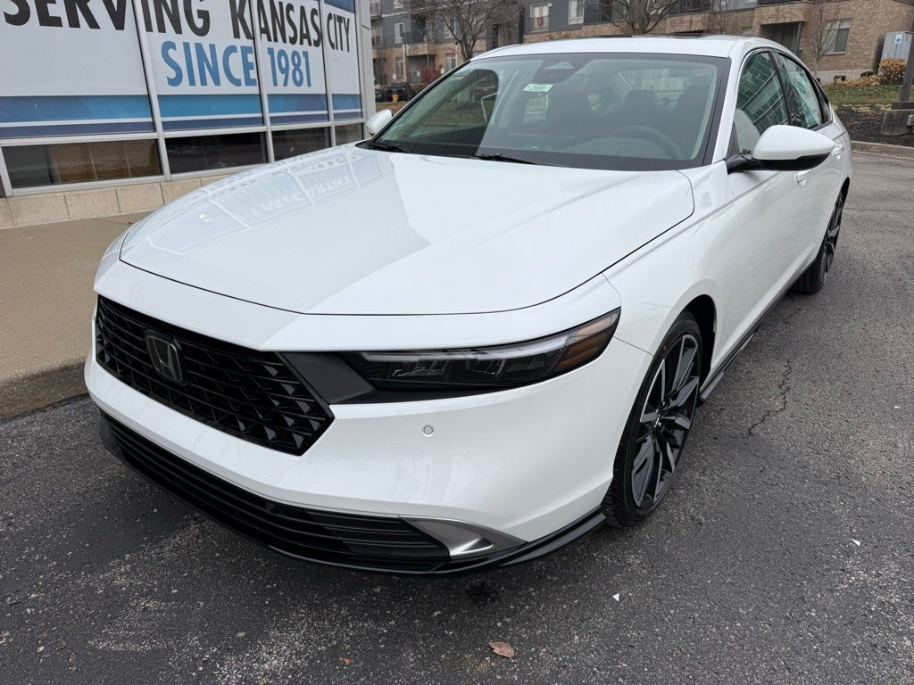 2025 Honda Accord Sedan HYBRID TOURING