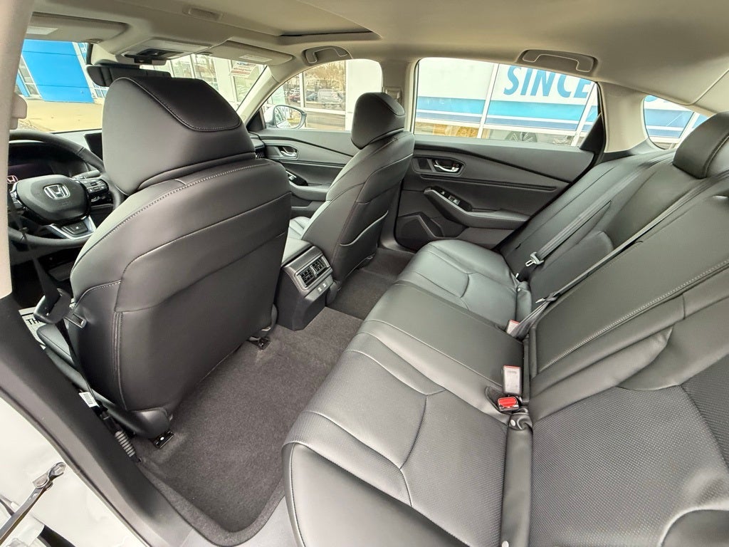 2025 Honda Accord Sedan HYBRID TOURING
