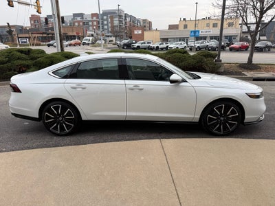 2025 Honda Accord Sedan HYBRID TOURING