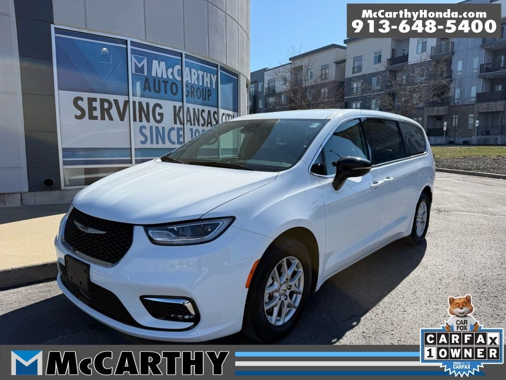 2024 Chrysler Pacifica Touring L