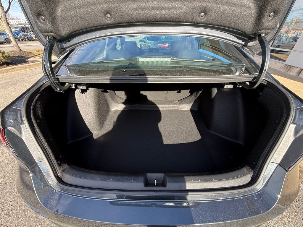 2026 Honda Civic Sedan 2WD Sport Touring Hybrid