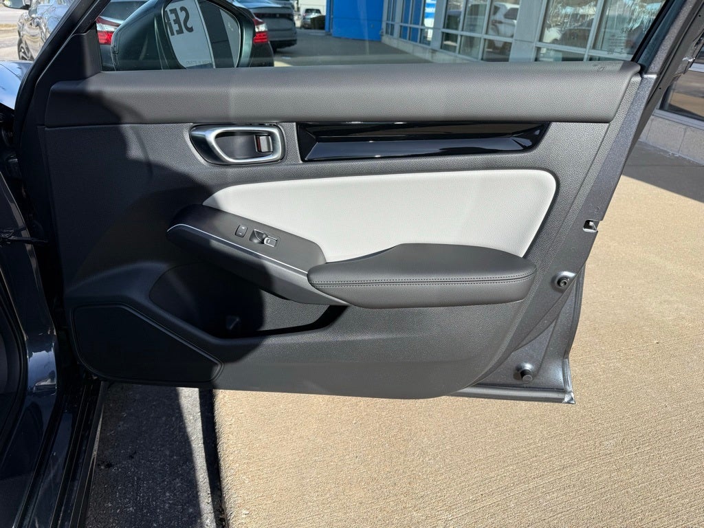 2026 Honda Civic Sedan 2WD Sport Touring Hybrid