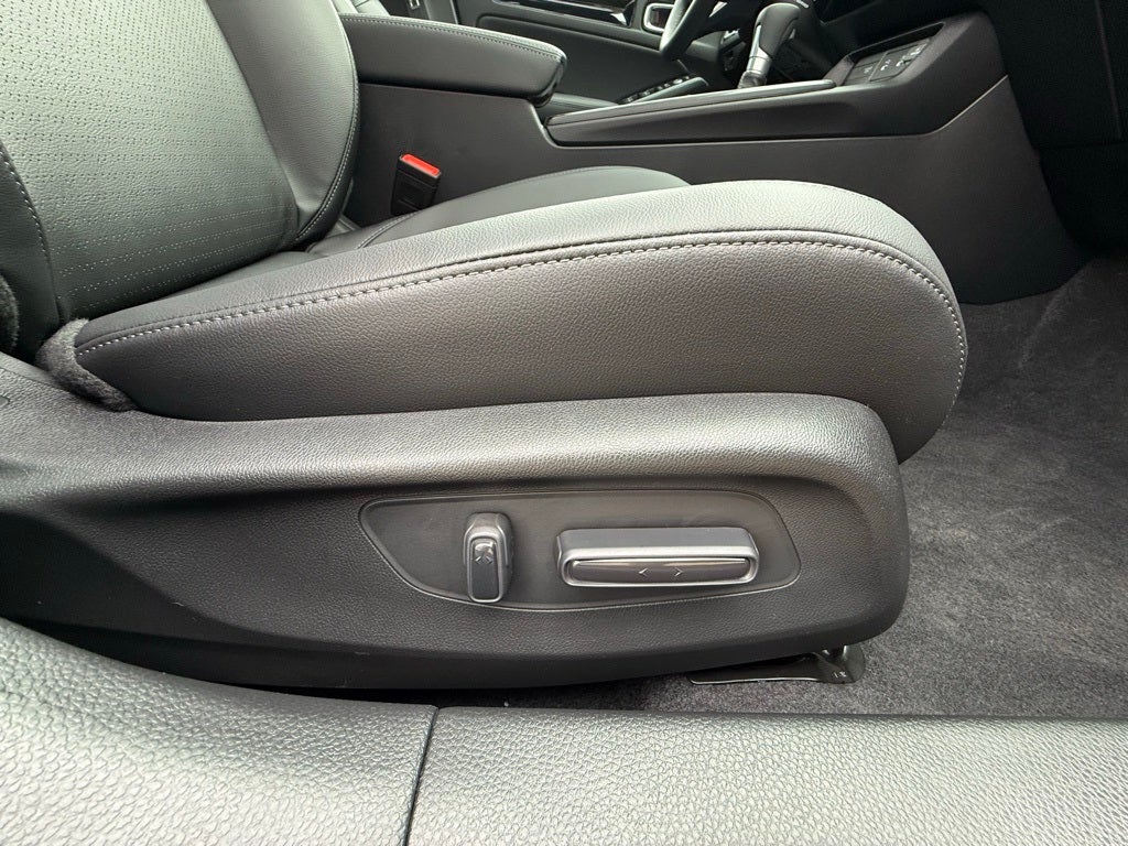 2026 Honda Civic Sedan 2WD Sport Touring Hybrid