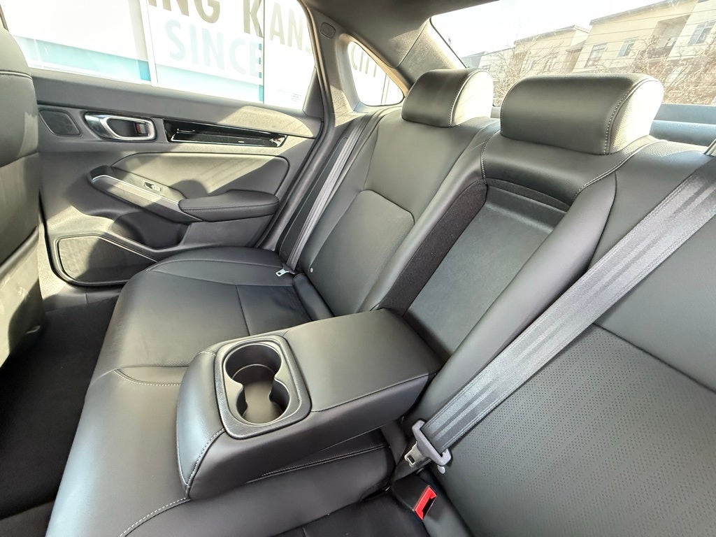 2026 Honda Civic Sedan 2WD Sport Touring Hybrid